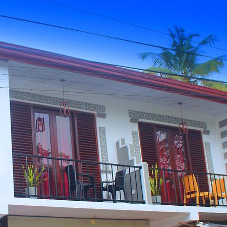 Samee Dream Guest Hotel Midigama Exterior photo